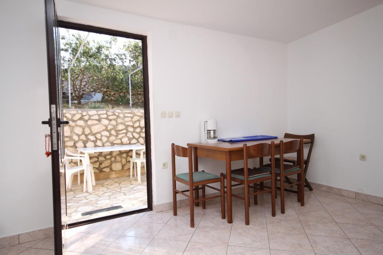 Apartments By The Sea Kustici, Pag - 6335 Zubovići Zewnętrze zdjęcie