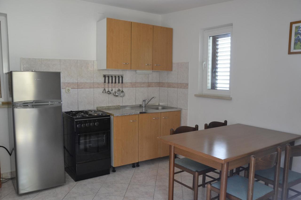 Apartments By The Sea Kustici, Pag - 6335 Zubovići Zewnętrze zdjęcie