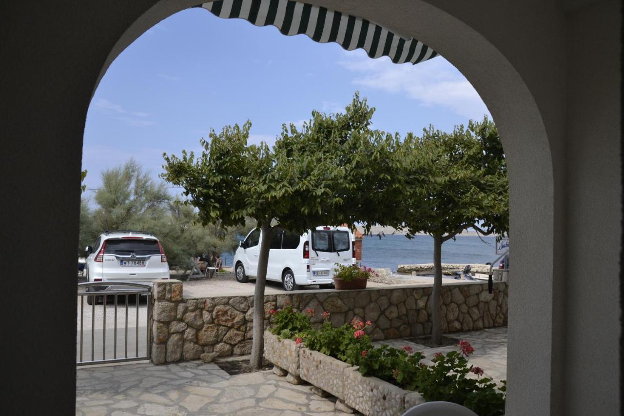 Apartments By The Sea Kustici, Pag - 6335 Zubovići Zewnętrze zdjęcie